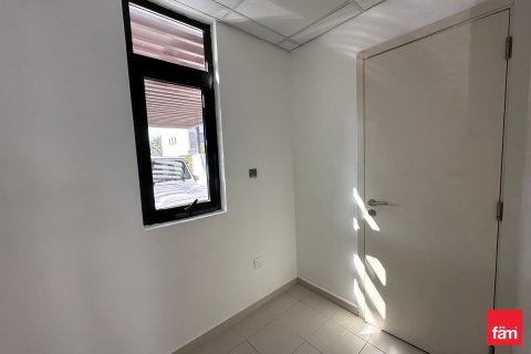 Townhouse in Dubai 3 bedrooms, 229.9 sq.m. № 109313 - photo 12