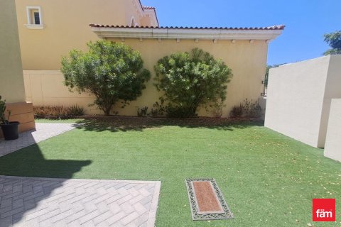 Villa en Jumeirah Park, Dubai, 3 dormitorios, 522.9 m², № 109308 - foto 9
