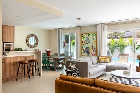 Townhouse in Jumeirah Village Triangle, Dubai 3 bedrooms, 278 sq.m. № 102338 - photo 17