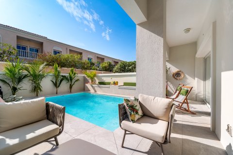 Townhouse in Jumeirah Village Triangle, Dubai 3 bedrooms, 278 sq.m. № 102338 - photo 8