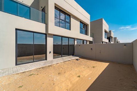 Maison de ville à Dubai, 3 chambres, 256 m², № 102336 - photo 2