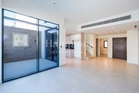 Villa à Arabian Ranches 3, Dubai, 4 chambres, 145.76480700 m², № 100669 - photo 7