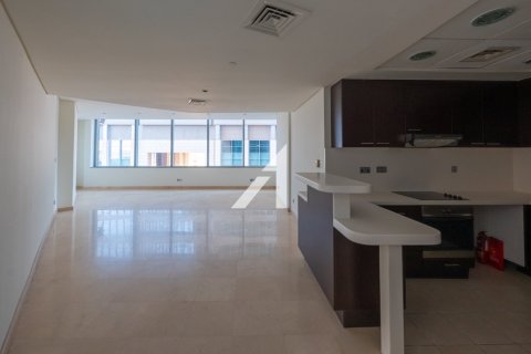 Снять в аренду квартиру в DIFC, Дубай: 2 спальни, 158м², № 83198 - фото 1