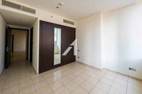 Снять в аренду квартиру в DIFC, Дубай: 2 спальни, 158м², № 83198 - фото 9