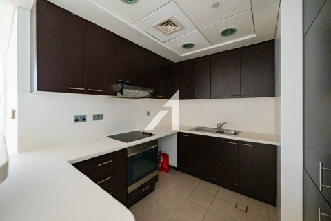 Снять в аренду квартиру в DIFC, Дубай: 2 спальни, 154м², № 83197 - фото 16