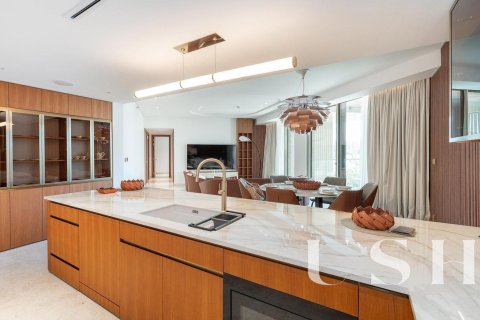 Apartment in Palm Jumeirah, Dubai 2 bedrooms, 157 sq.m. № 39740 - photo 27