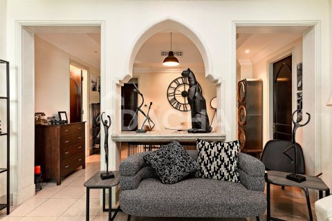 Appartement à Downtown Dubai (Downtown Burj Dubai), Dubai, 2 chambres, 132 m², № 133247 - photo 15