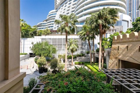Appartement à Downtown Dubai (Downtown Burj Dubai), Dubai, 2 chambres, 132 m², № 133247 - photo 6