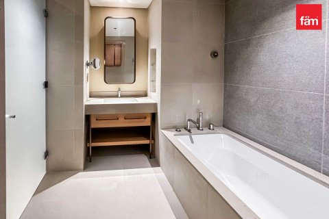 Apartment in Downtown Dubai (Downtown Burj Dubai), Dubai 2 bedrooms, 112 sq.m. № 58787 - photo 10