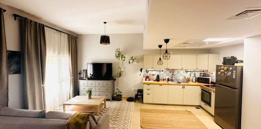 Apartment in Dubai 2 bedrooms, 93.7 sq.m. № 41619