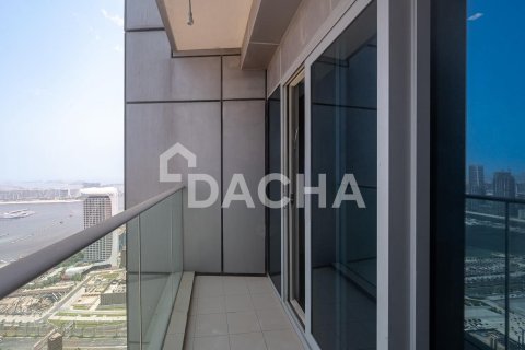 Apartment in Damac Heights, Dubai Marina, Dubai 3 bedrooms, 173 sq.m. № 105333 - photo 5