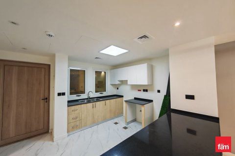 Townhouse in Dubai 2 bedrooms, 165.4 sq.m. № 93565 - photo 10