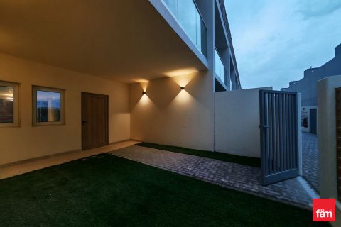 Townhouse in Dubai 2 bedrooms, 165.4 sq.m. № 93565 - photo 3
