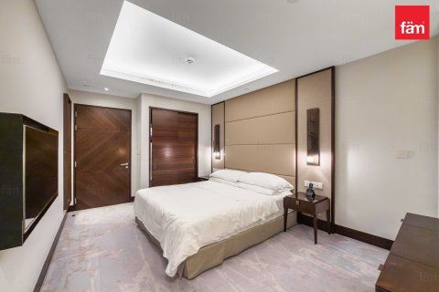 Apartment in Downtown Dubai (Downtown Burj Dubai), Dubai 3 bedrooms, 207.8 sq.m. № 93563 - photo 3