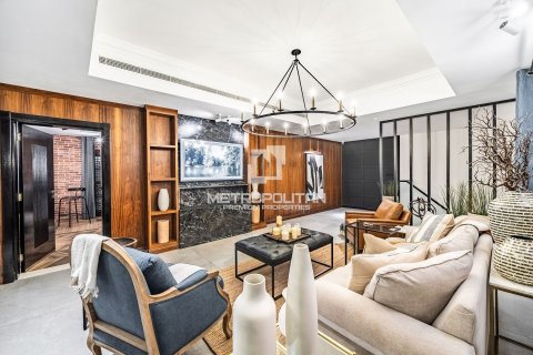 Купить виллу в North Village, Al Furjan, Дубай: 6 спален, 875м², № 73106 - фото 3