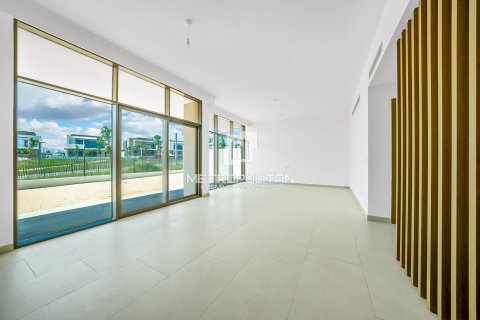 Villa en Al Furjan, Dubai, 4 dormitorios, 480 m², № 73112 - foto 3