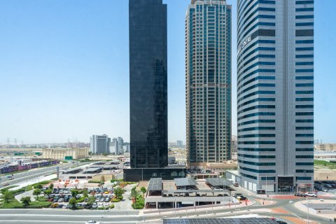 Apartment in Jumeirah Lake Towers, Dubai 1 bedroom, 80.02 sq.m. № 142105 - photo 11