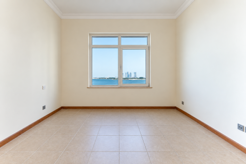 Apartment in Palm Jumeirah, Dubai 3 bedrooms, 200.57 sq.m. № 142106 - photo 18