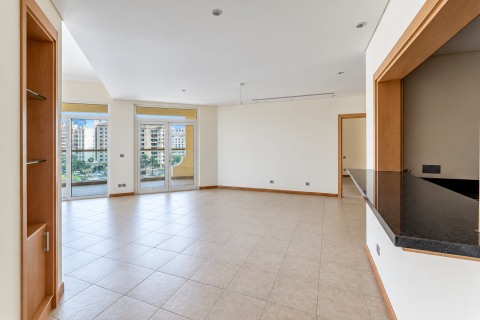 Apartment in Palm Jumeirah, Dubai 3 bedrooms, 200.57 sq.m. № 142106 - photo 14