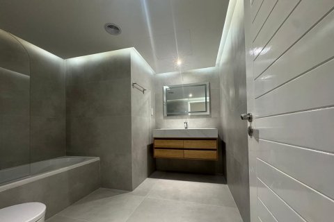 Apartment in Downtown Dubai (Downtown Burj Dubai), Dubai studio, 43.52 sq.m. № 142090 - photo 11