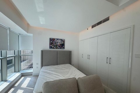 Apartment in Downtown Dubai (Downtown Burj Dubai), Dubai studio, 43.52 sq.m. № 142090 - photo 5