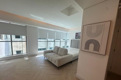 Apartment in Downtown Dubai (Downtown Burj Dubai), Dubai studio, 43.52 sq.m. № 142090 - photo 8