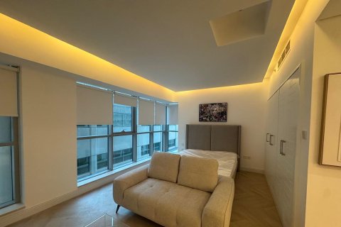 Apartment in Downtown Dubai (Downtown Burj Dubai), Dubai studio, 43.52 sq.m. № 142090 - photo 2