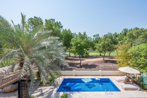 Villa in Jumeirah Golf Estates, Dubai 5 bedrooms, 508.18 sq.m. № 142097 - photo 22