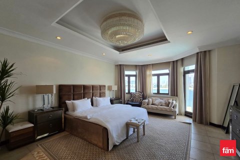 Villa in Palm Jumeirah, Dubai 5 bedrooms, 684.7 sq.m. № 55125 - photo 14