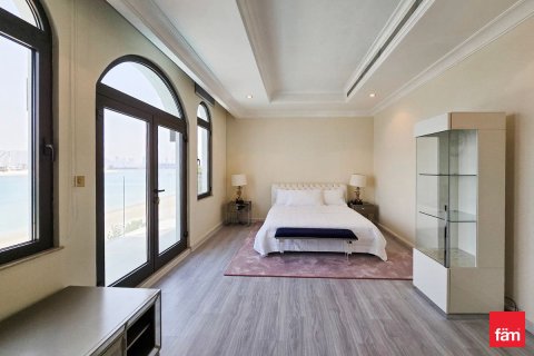 Villa in Palm Jumeirah, Dubai 5 bedrooms, 684.7 sq.m. № 55125 - photo 12