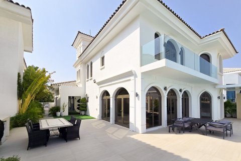 Villa in Palm Jumeirah, Dubai 5 bedrooms, 684.7 sq.m. № 55125 - photo 23