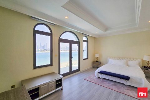 Villa in Palm Jumeirah, Dubai 5 bedrooms, 684.7 sq.m. № 55125 - photo 27