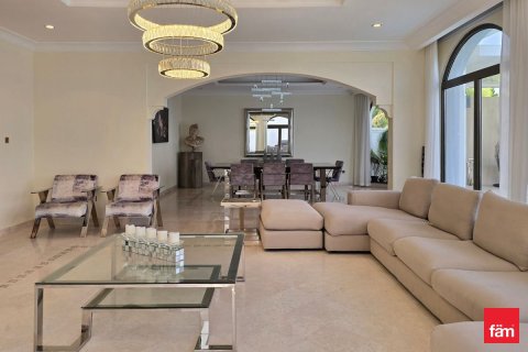 Villa in Palm Jumeirah, Dubai 5 bedrooms, 684.7 sq.m. № 55125 - photo 16
