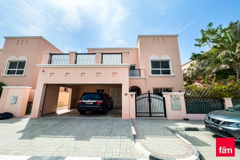 Villa in Dubai 4 bedrooms, 468.5 sq.m. № 133918 - photo 16