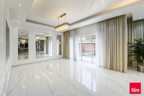 Villa in Dubai 4 bedrooms, 468.5 sq.m. № 133918 - photo 26