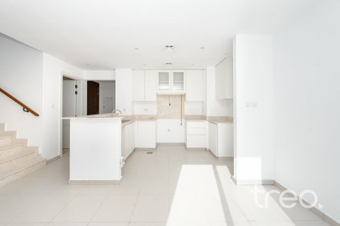 Adosado en Town Square, Dubai, 3 dormitorios, 195.93 m², № 133915 - foto 8