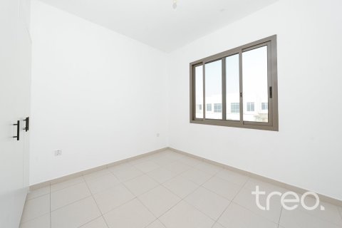 Adosado en Town Square, Dubai, 3 dormitorios, 195.93 m², № 133915 - foto 7
