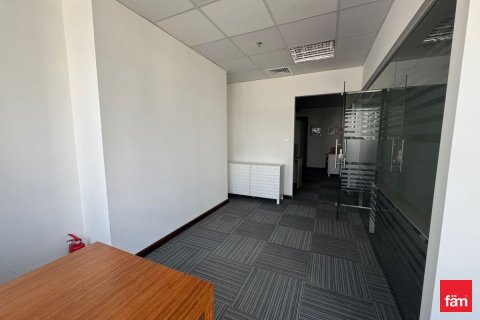 Oficina en Dubai, 85.1 m², № 96491 - foto 3