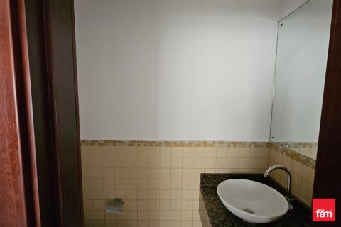Appartement à Dubai, 2 chambres, 119.5 m², № 47919 - photo 7