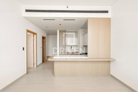 Appartement à Jumeirah Village Circle, Dubai, 1 chambre, 84.73 m², № 135973 - photo 2