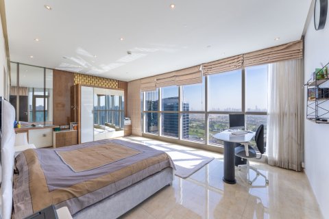 Apartment in Dubai Marina, Dubai 3 bedrooms, 277 sq.m. № 120647 - photo 12