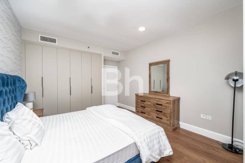Снять в аренду квартиру в Дубай Марине, Дубай: 3 спальни, 186м², № 57382 - фото 8