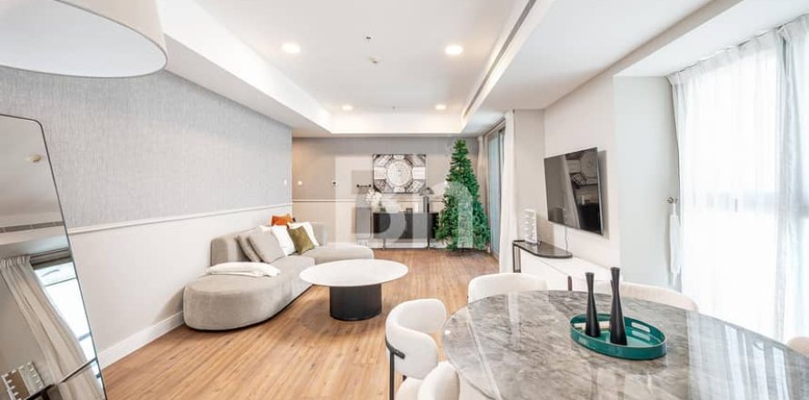 Квартира в Дубай Марине, Дубай, 3 спальни, 186м², № 57382