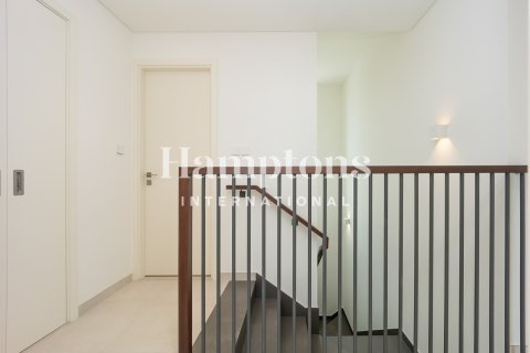 Villa in The Valley, Dubai 3 bedrooms, 176.31967467 sq.m. № 69947 - photo 1