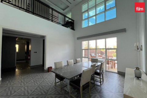 Villa en Dubai, 4 dormitorios, 605 m², № 8552 - foto 16