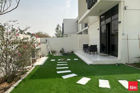Townhouse in Dubai 3 bedrooms, 285.4 sq.m. № 58183 - photo 2