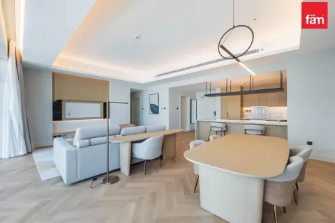 Apartment in Al Barsha, Dubai 2 bedrooms, 138.3 sq.m. № 96246 - photo 4