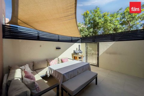 Adosado en Dubai, 4 dormitorios, 230.5 m², № 96248 - foto 6