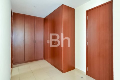 Apartment in Jumeirah Beach Residence, Dubai 4 bedrooms, 263 sq.m. № 56593 - photo 2