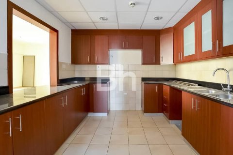 Apartment in Jumeirah Beach Residence, Dubai 4 bedrooms, 263 sq.m. № 56593 - photo 10